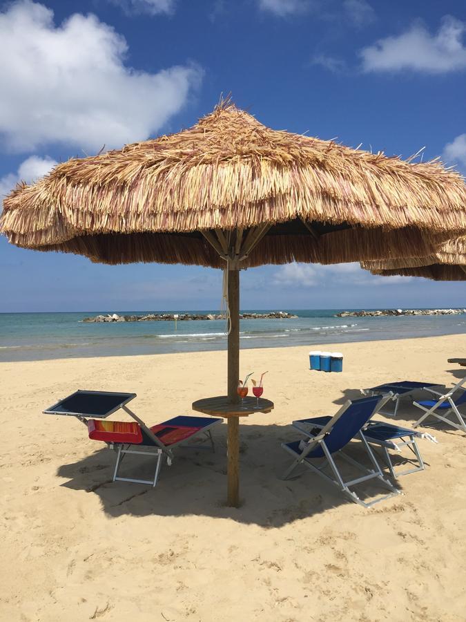 Hotel Valente Ортона Екстериор снимка