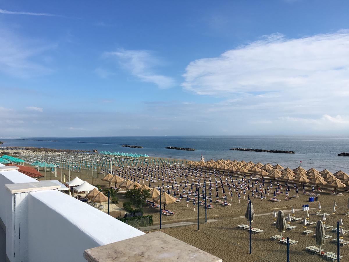 Hotel Valente Ортона Екстериор снимка