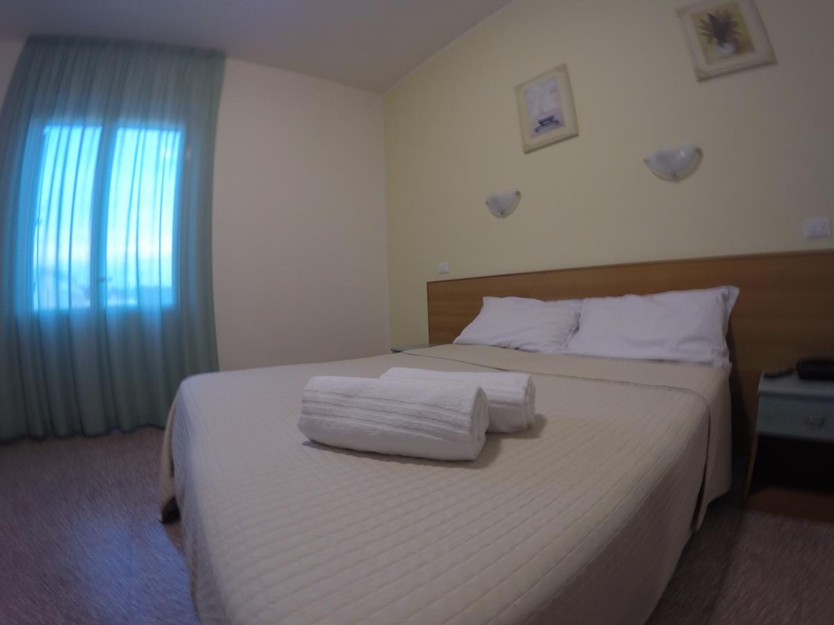 Hotel Valente Ортона Екстериор снимка