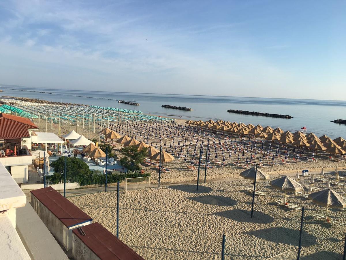 Hotel Valente Ортона Екстериор снимка