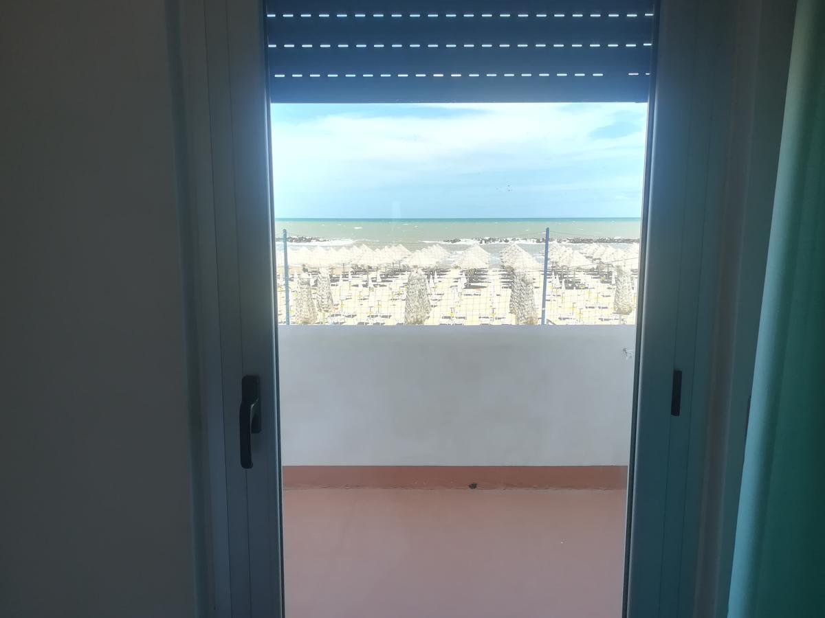Hotel Valente Ортона Екстериор снимка