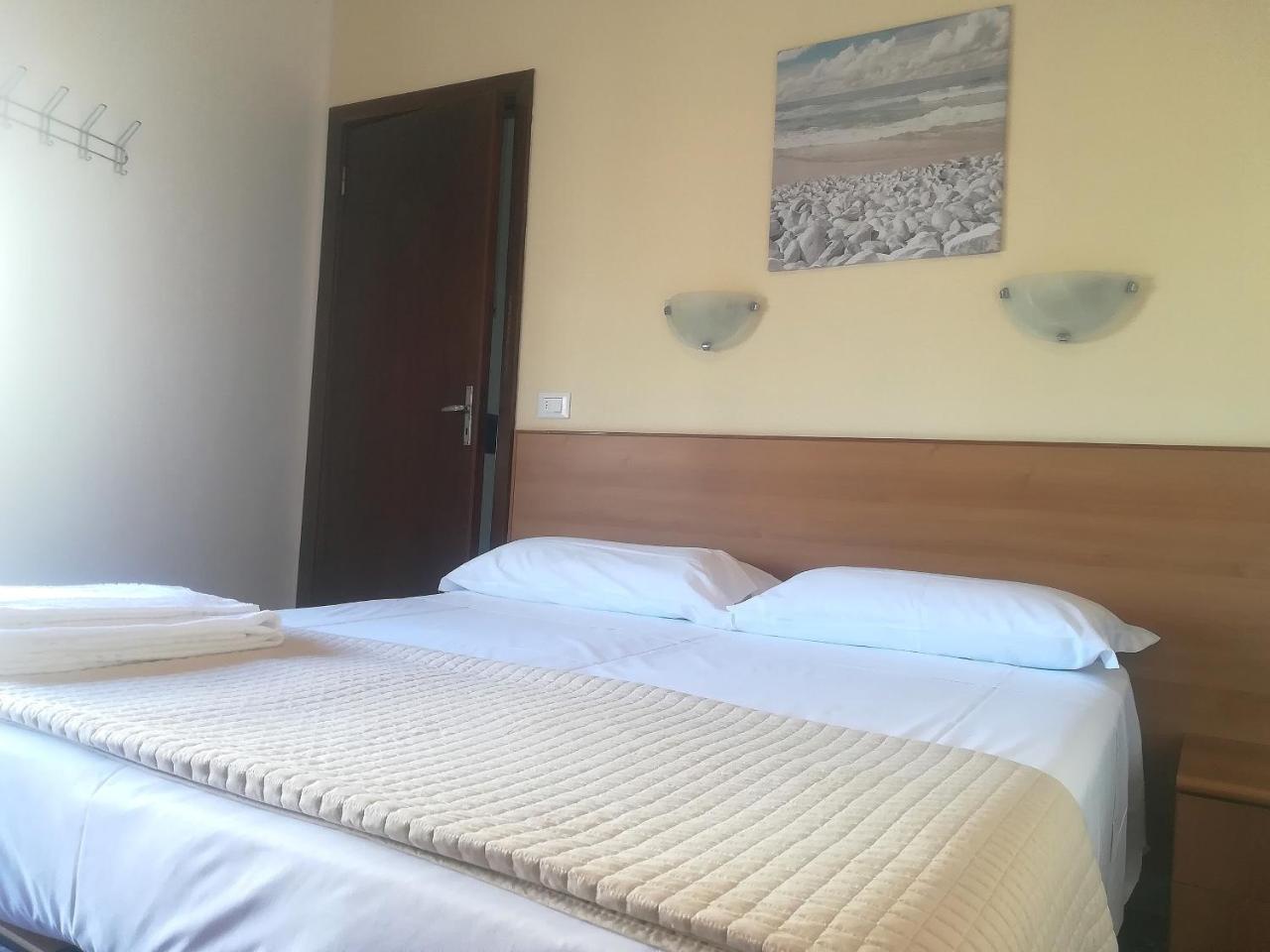 Hotel Valente Ортона Екстериор снимка