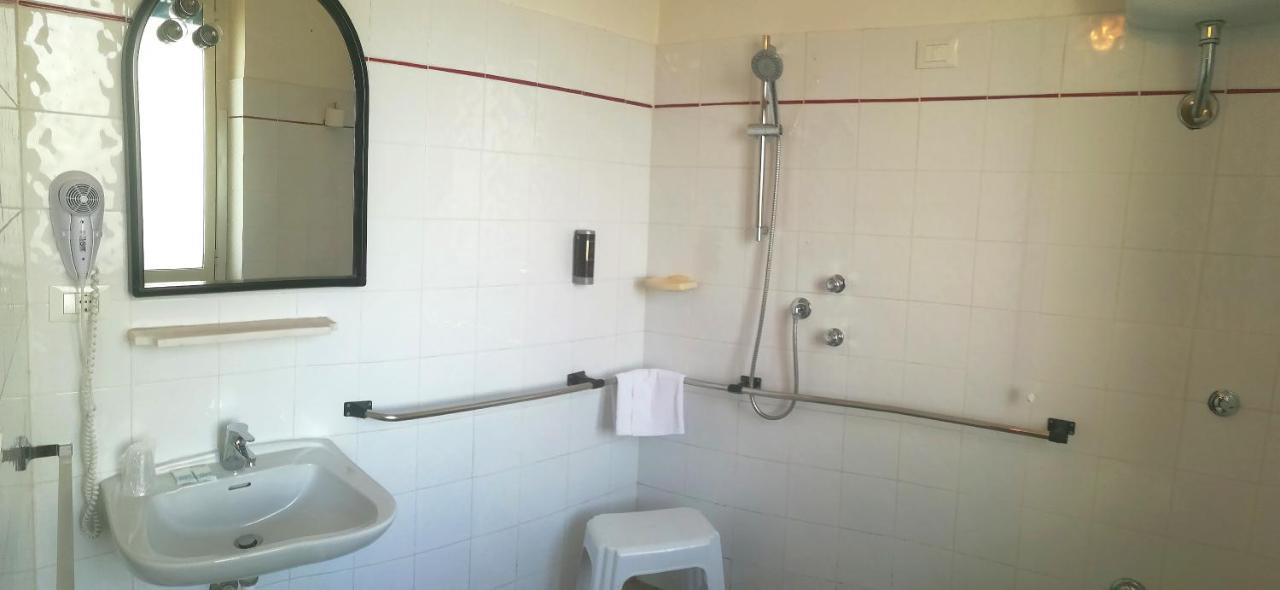 Hotel Valente Ортона Екстериор снимка